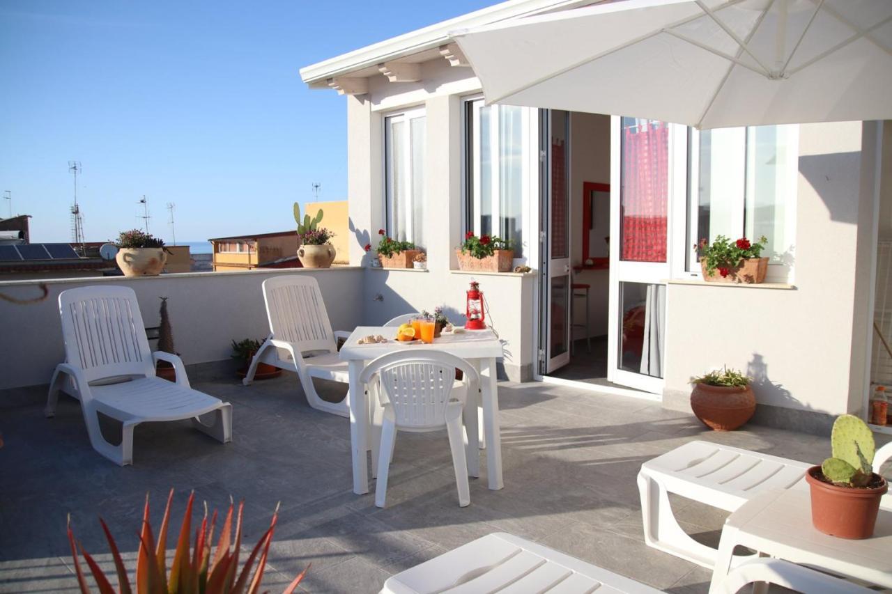 Hotel Il Cielo In Una Stanza Balestrate Esterno foto